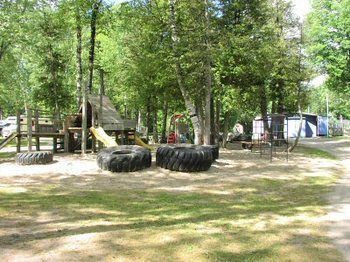 Отель Jell E Bean Campground And Trailers Васага-Бич Экстерьер фото